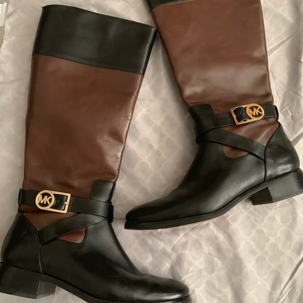 Michael Kors✨ knee high boots! 8.5